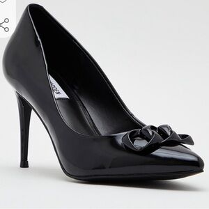 🖤⛓️ Steve Madden Black Patent Chain Heels | Glossy Edge + Glam Statement 👠✨